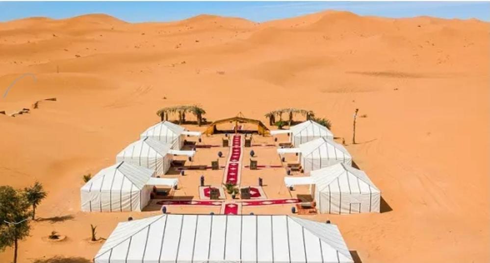 Luxury Traditional Tent Camp Merzouga Exterior photo